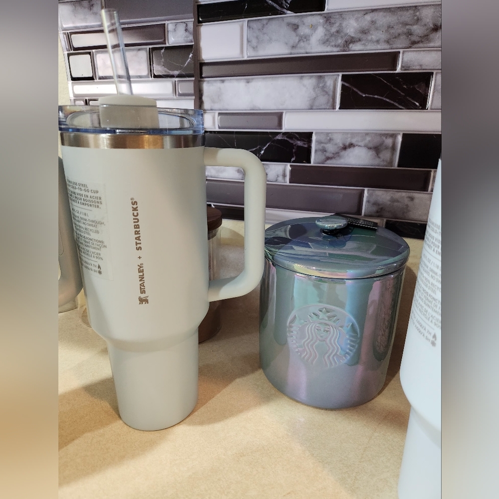 STANLEY X STARBUCKS THE NEW CINDERELLA SPRING BLUE LIMITED EDITION